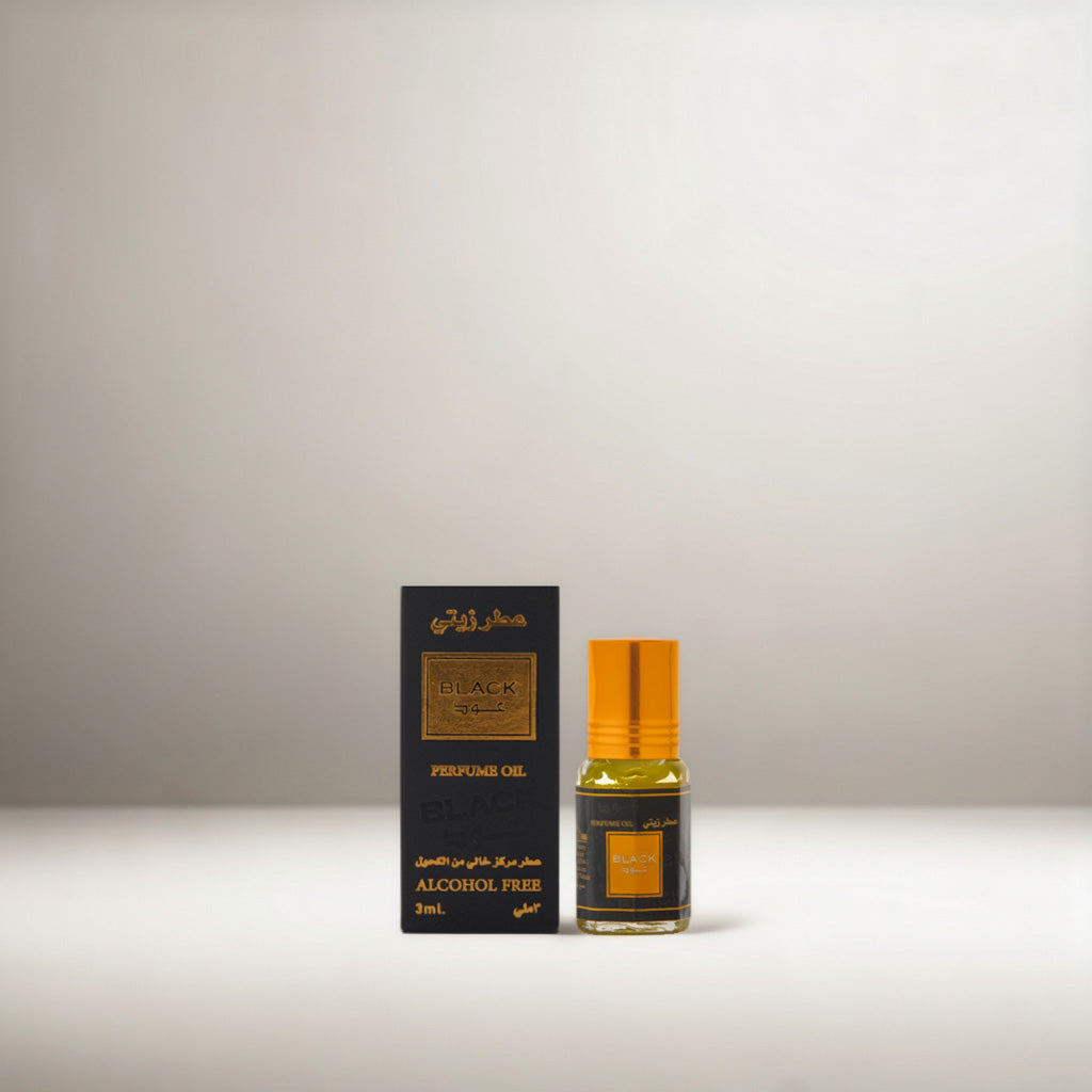 Perfume Black Oud by Banafa for Oud with spicy top notes, woody heart, and vanilla musk base